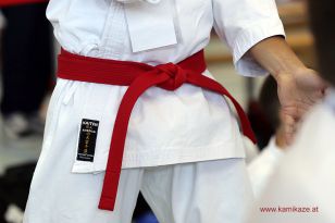 1475067188-16-von-204.jpg
