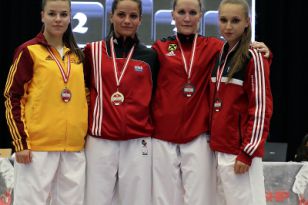 1475067347-157-von-204.jpg