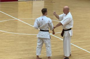 1565787308-23.jpg