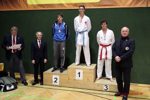 1479751551-110-von-116.jpg