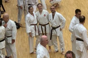 1565787227-7.jpg