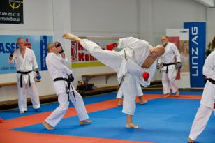 1566220140-85.jpg