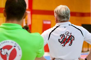 1570970402-92.jpg