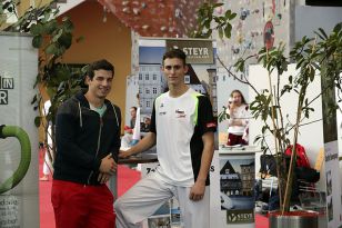 1475067352-161-von-204.jpg
