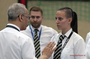 1475067371-178-von-204.jpg