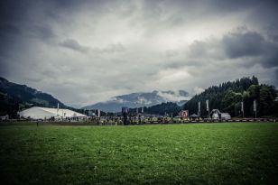 1570027682-6.jpg