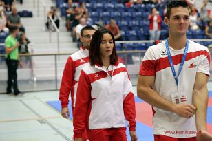 1475067256-76-von-204.jpg