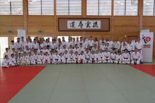 1552919617-45.jpg