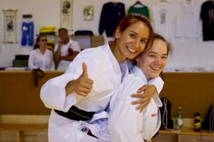 1566220339-108.jpg
