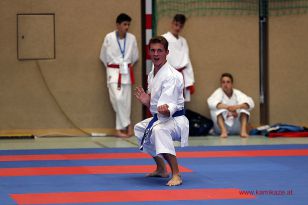 1475067201-28-von-204.jpg