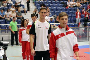 1475067255-75-von-204.jpg