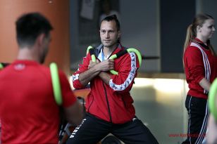 1475067302-117-von-204.jpg