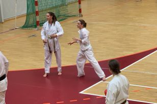1565787322-27.jpg