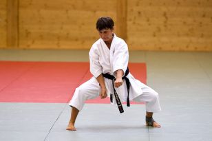 1573404473-68.jpg