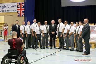 1475067225-48-von-204.jpg