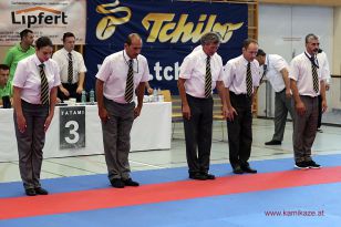 1475067328-140-von-204.jpg