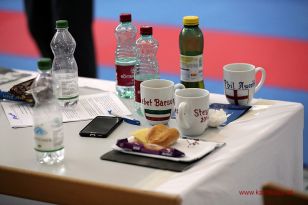 1475067366-173-von-204.jpg