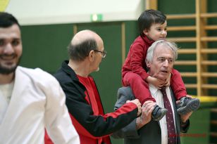 1489945541-95-von-113.jpg