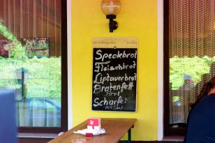 seibukan_Schweinebraten_Kistensau_beim_Kitzmueller_2012_008.jpg