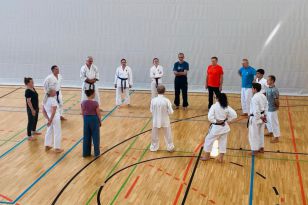1566382721-4.jpg