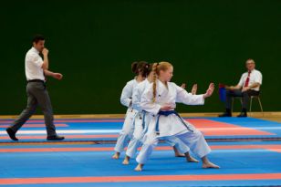 1558517268-6.jpg