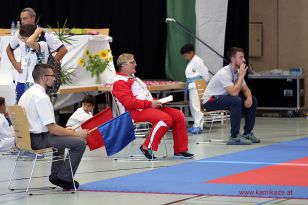 1475067179-8-von-204.jpg