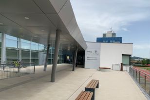 1565787203-1.jpg