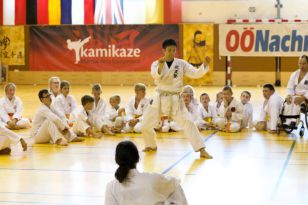 1566220181-89.jpg